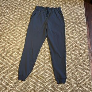 Lululemon joggers
